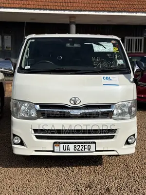 Toyota HiAce 2012 White