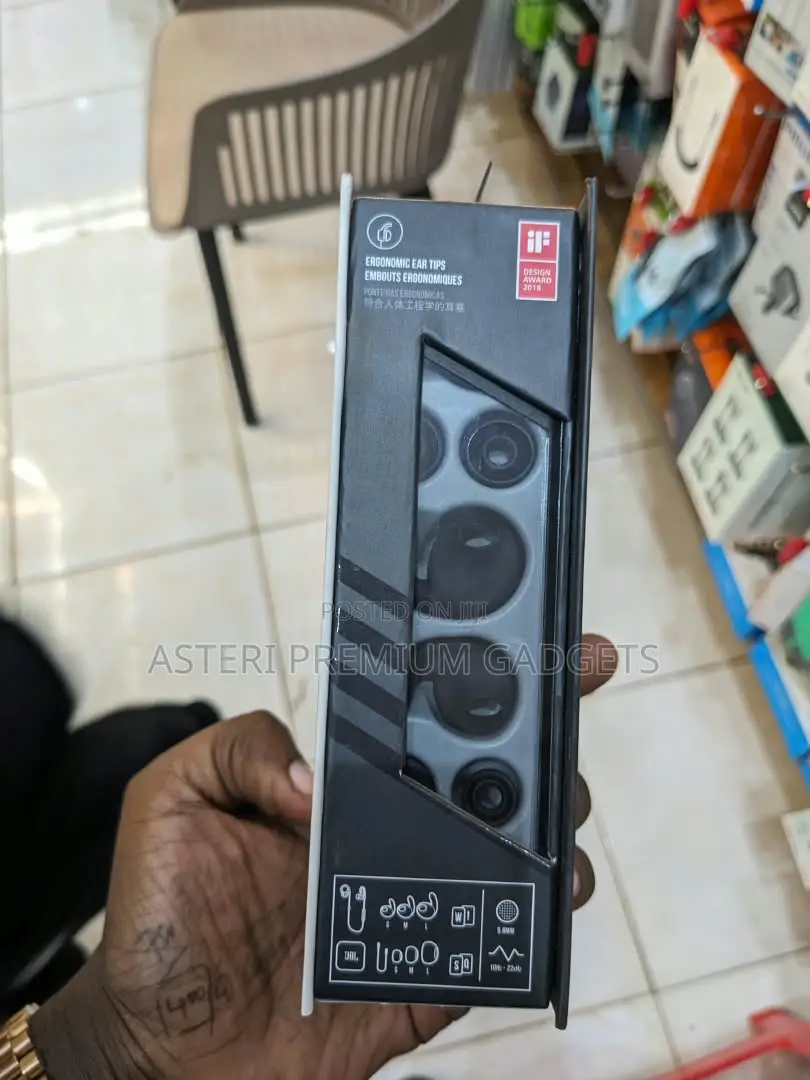 JBL Reflect Contour 2