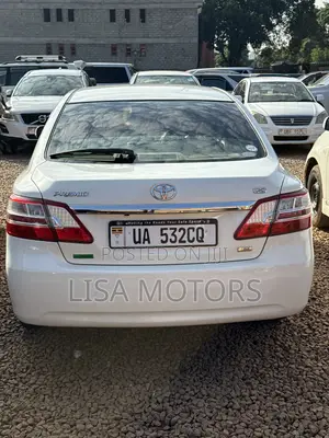 Toyota Premio 1.8 FWD 2012 White