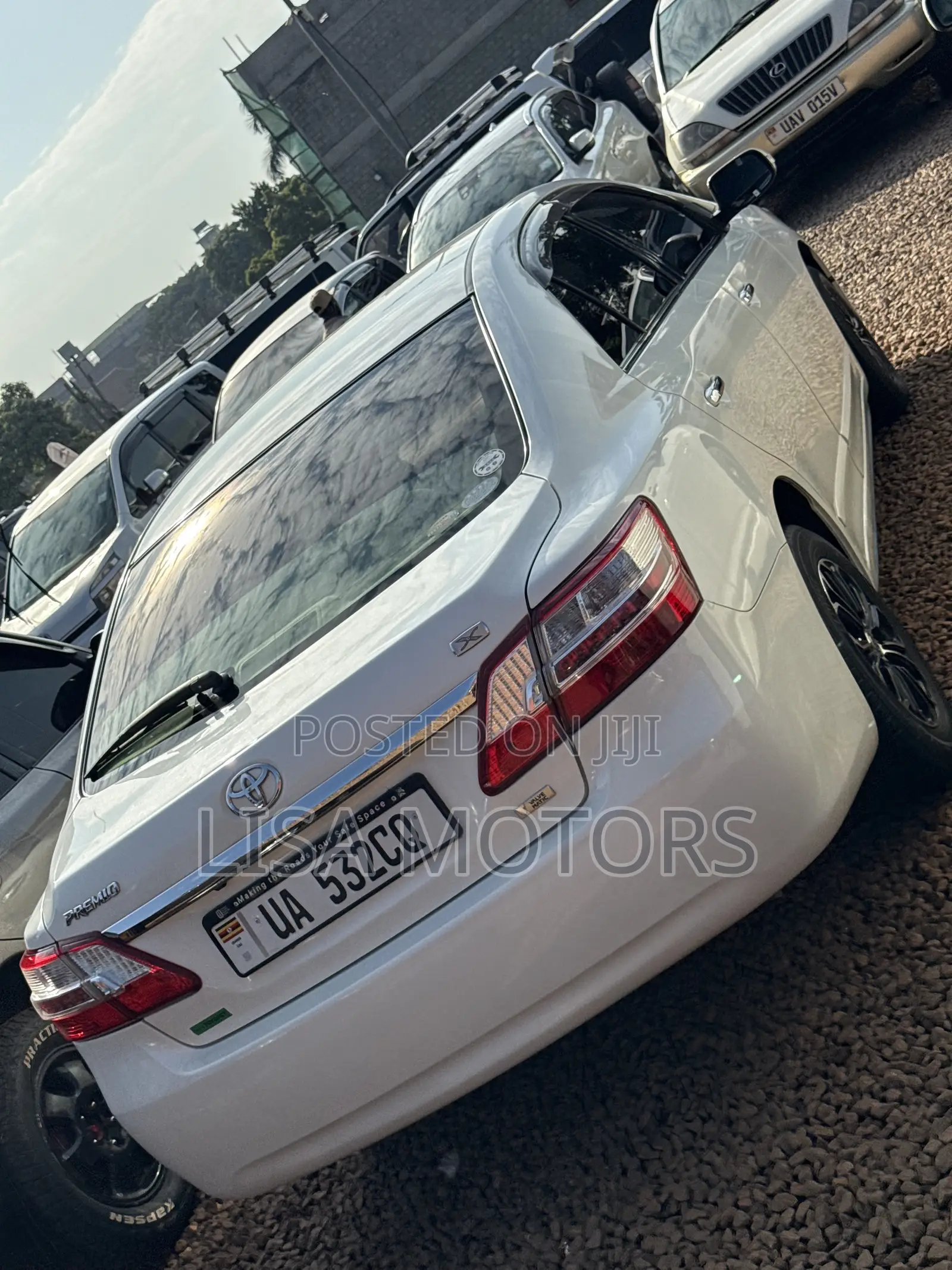 Toyota Premio 1.8 FWD 2012 White