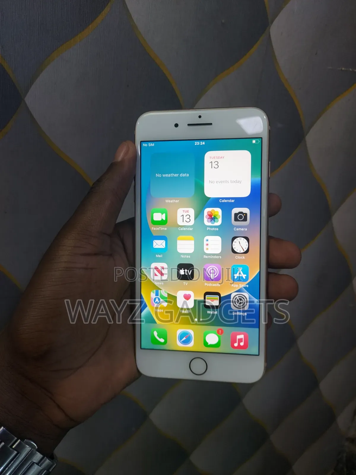 Apple iPhone 8 Plus 64 GB White