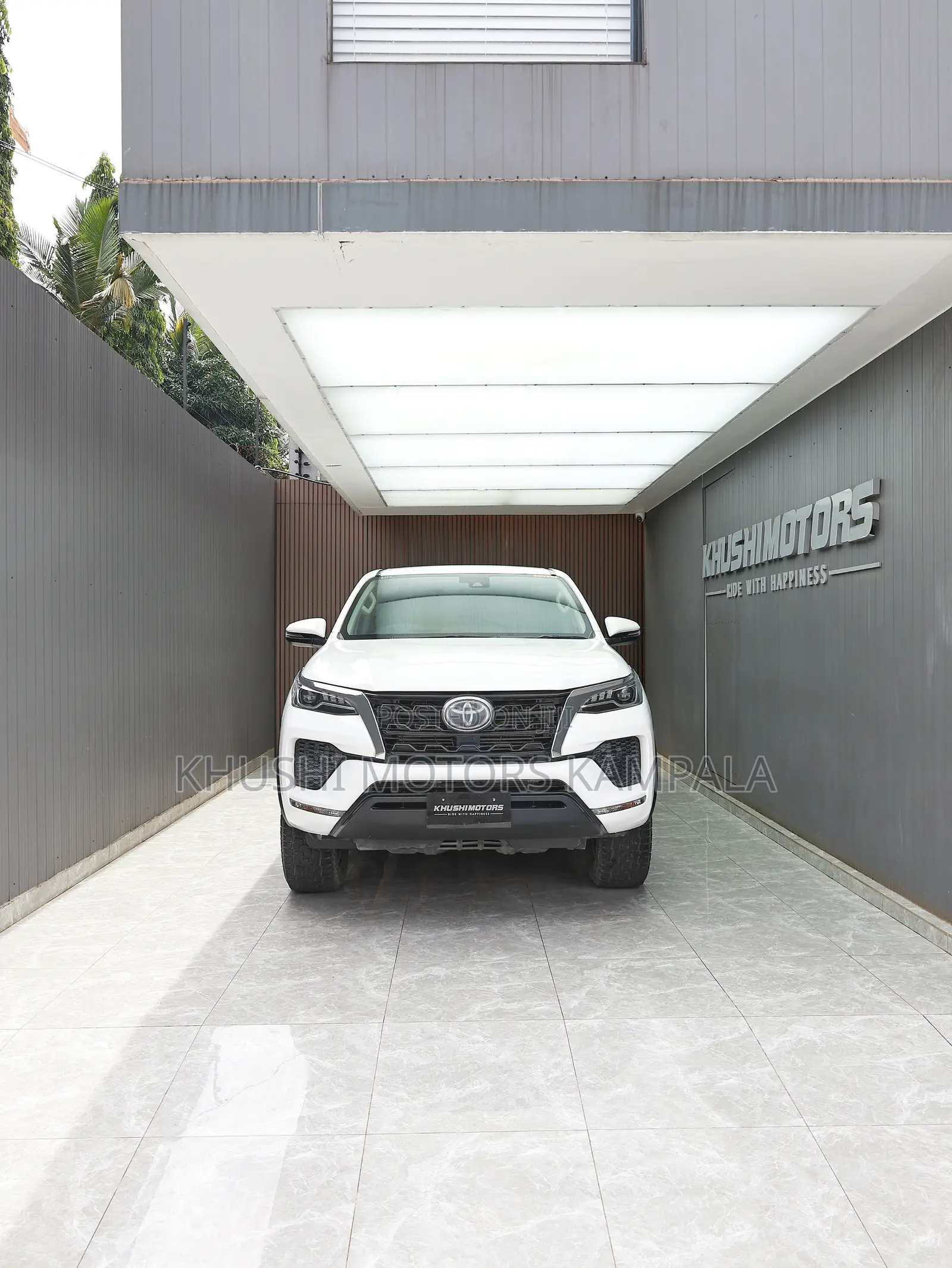 Toyota Fortuner 2020 Brown
