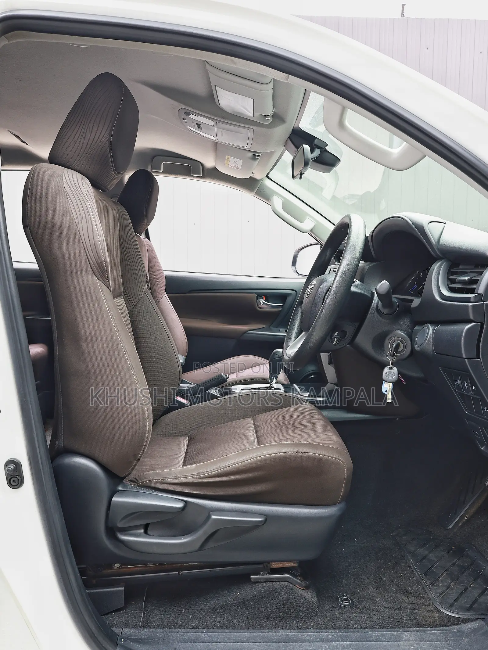 Toyota Fortuner 2020 Brown