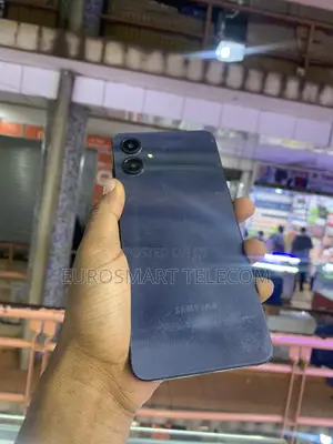 Samsung Galaxy A06 128 GB Black