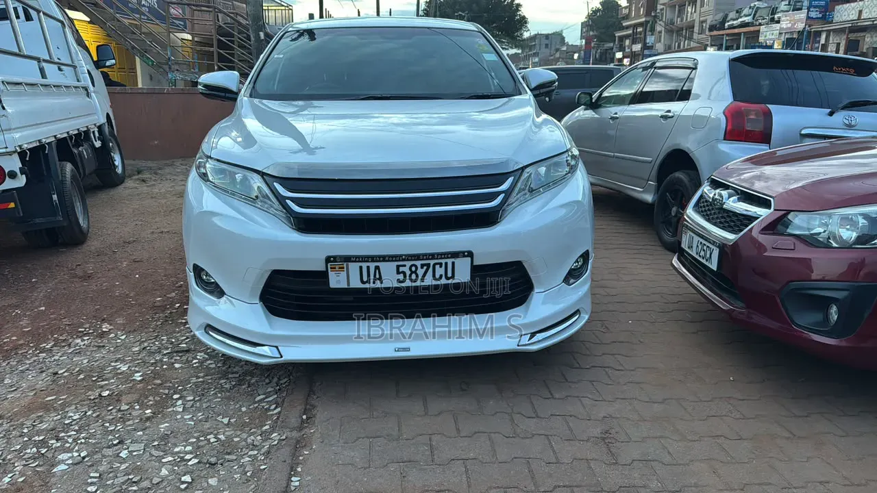 Toyota Harrier 2016 White