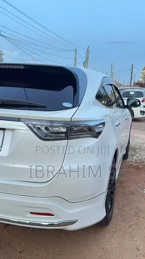 Toyota Harrier 2016 White
