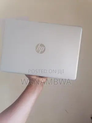 Laptop HP 14-ep0063 16GB AMD Ryzen 3 SSD 1T