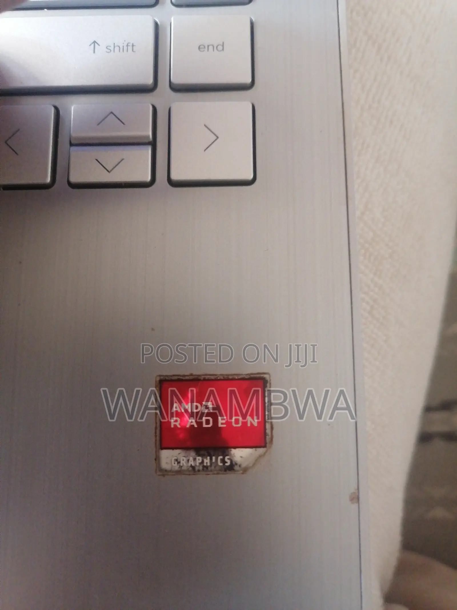 Laptop HP 14-ep0063 16GB AMD Ryzen 3 SSD 1T