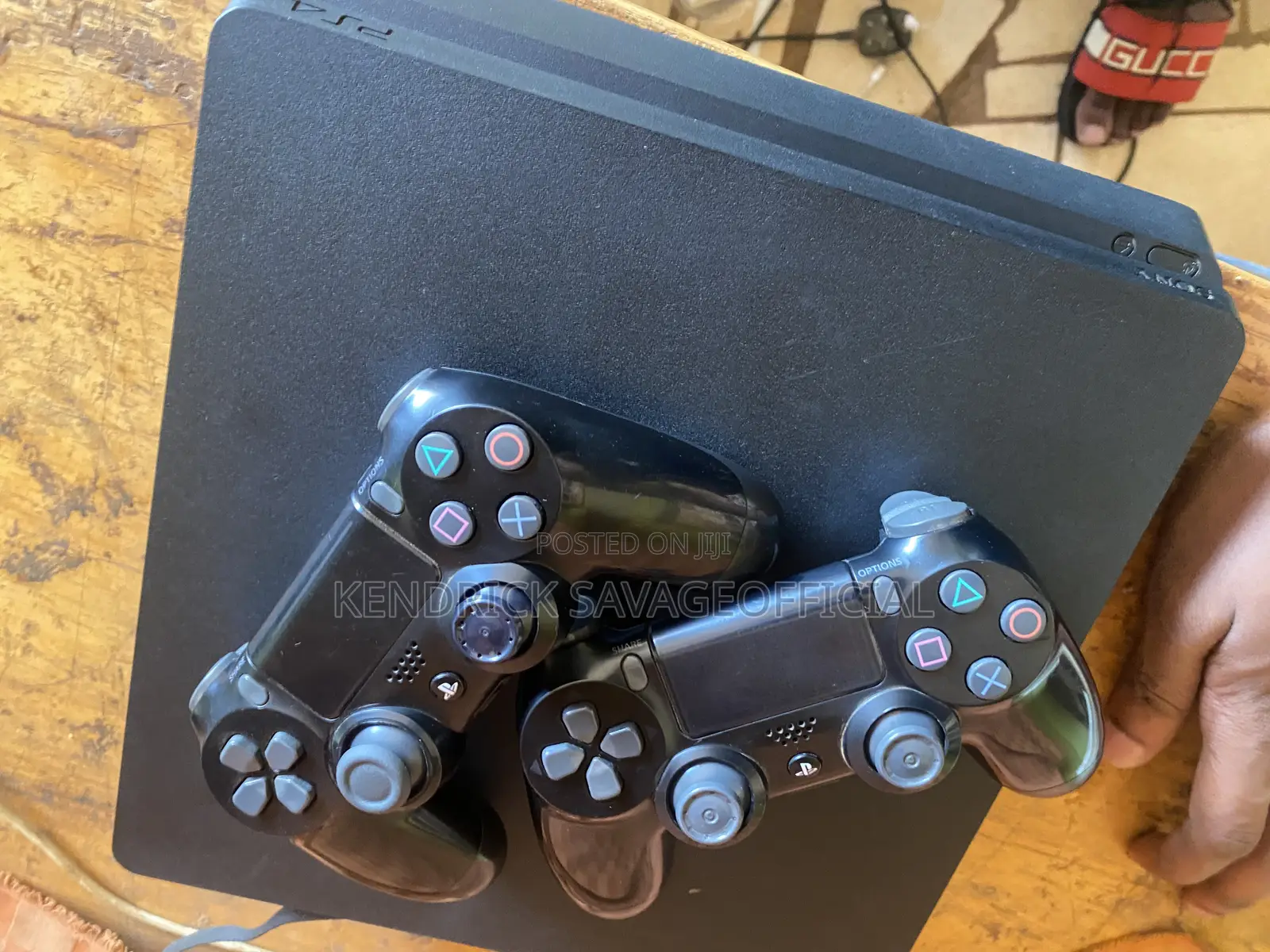 PS4 Chipped Slim