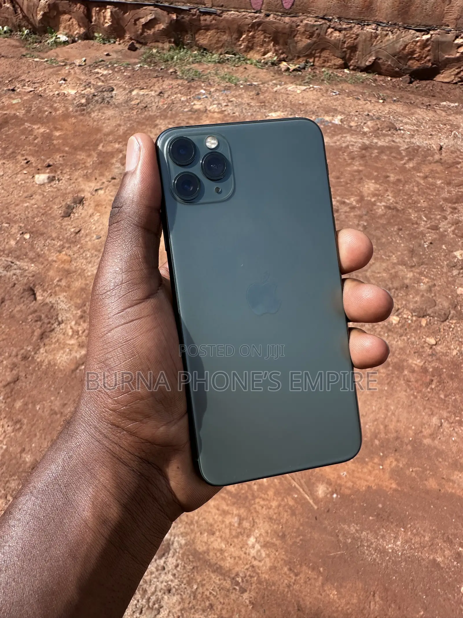 Apple iPhone 11 Pro Max 64 GB Green