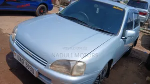 Toyota Starlet 2002 Silver