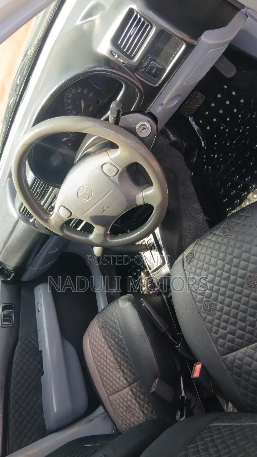 Toyota Starlet 2002 Silver