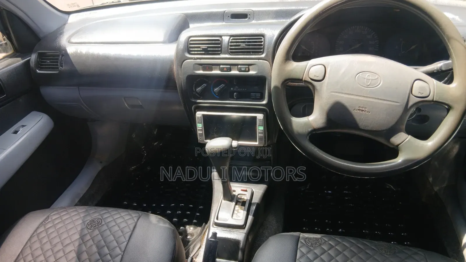 Toyota Starlet 2002 Silver