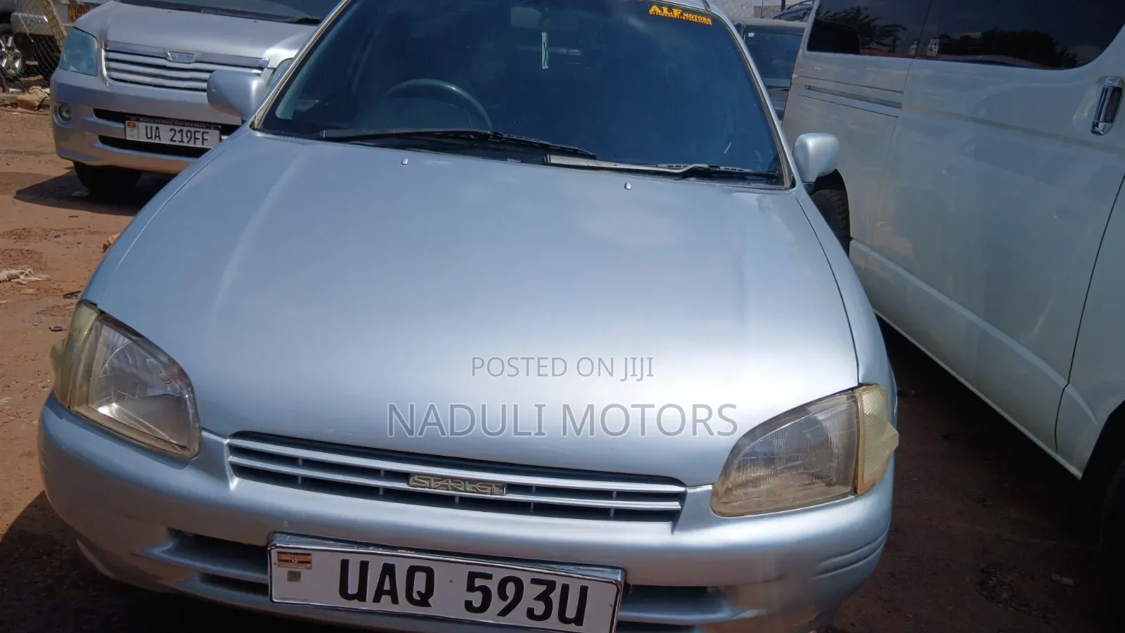 Toyota Starlet 2002 Silver