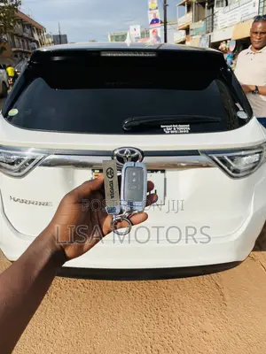 Toyota Hairrer Smart Cover