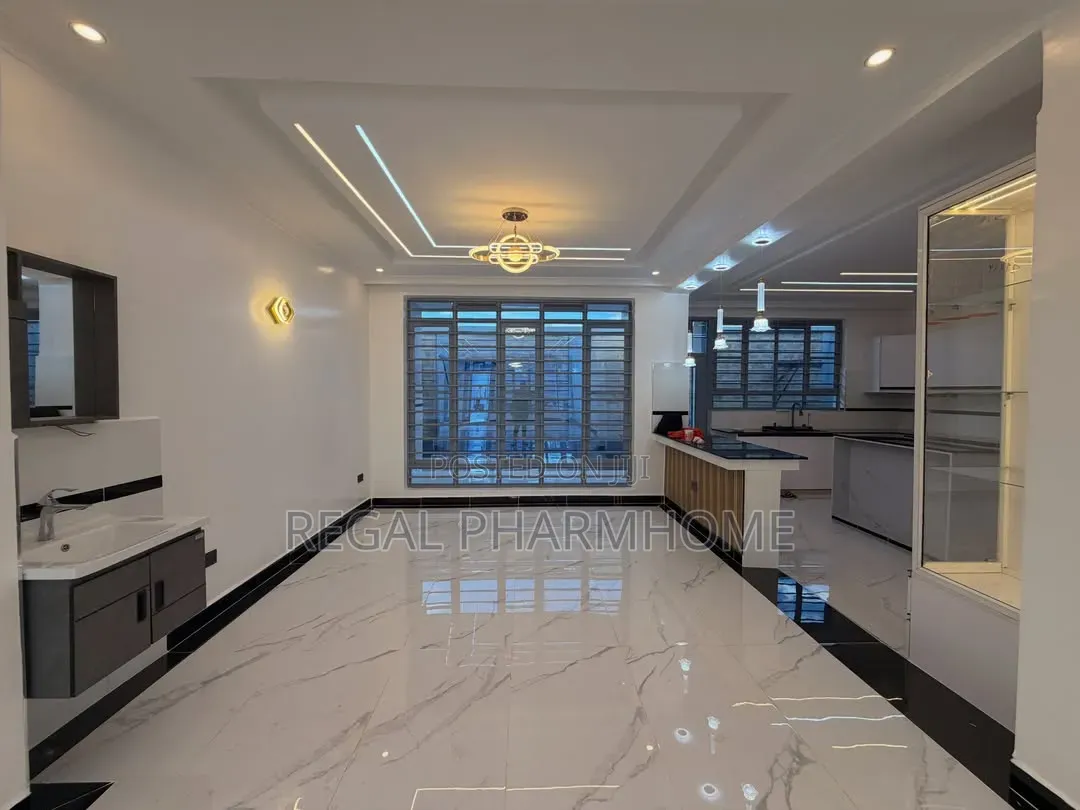 5bdrm Duplex in Kyanja, Central Division for sale