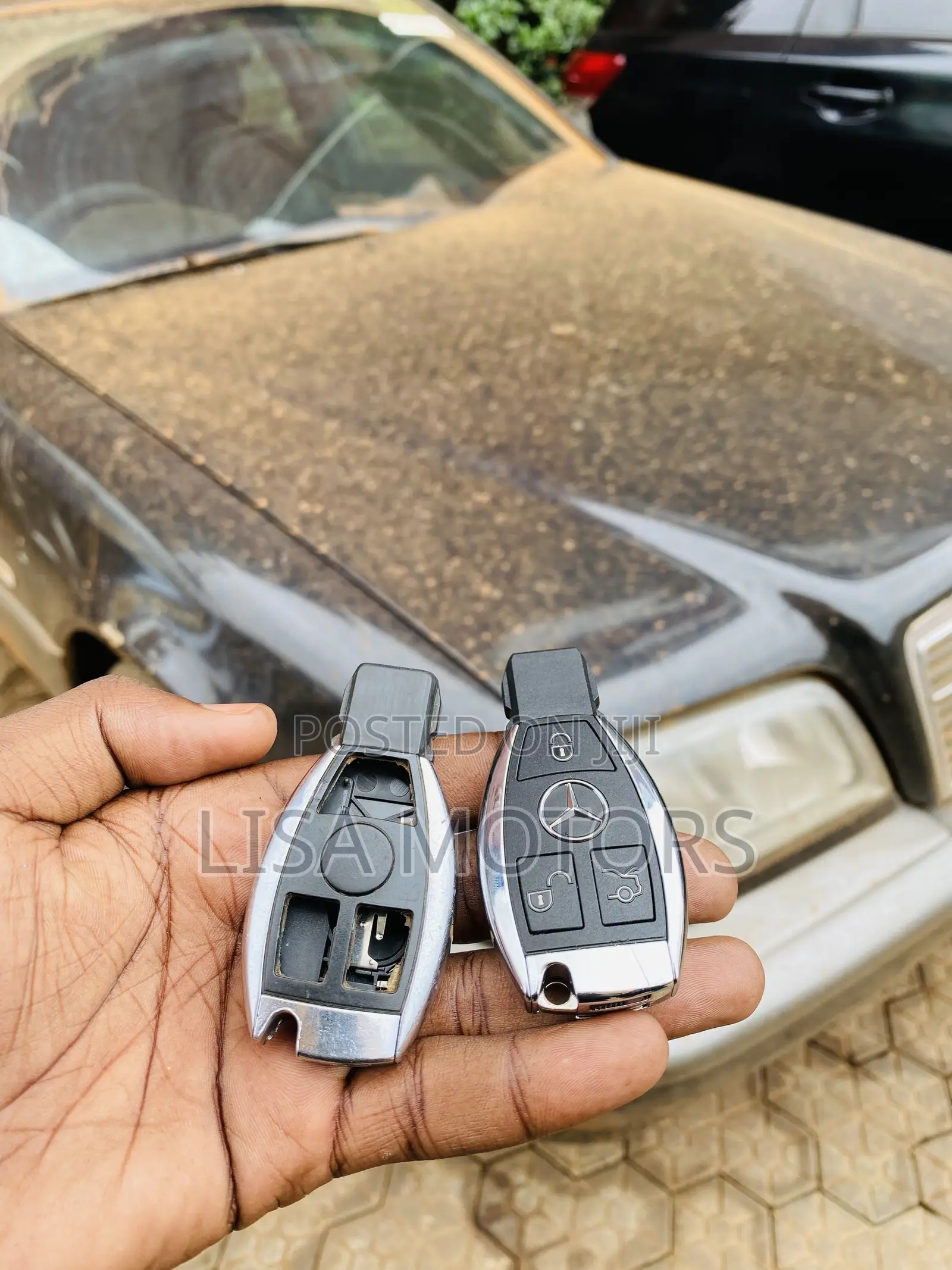 Mercedes Benz Housing