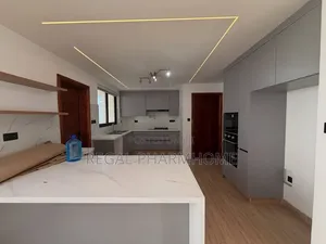 4bdrm Duplex in Kyanja, Central Division for sale