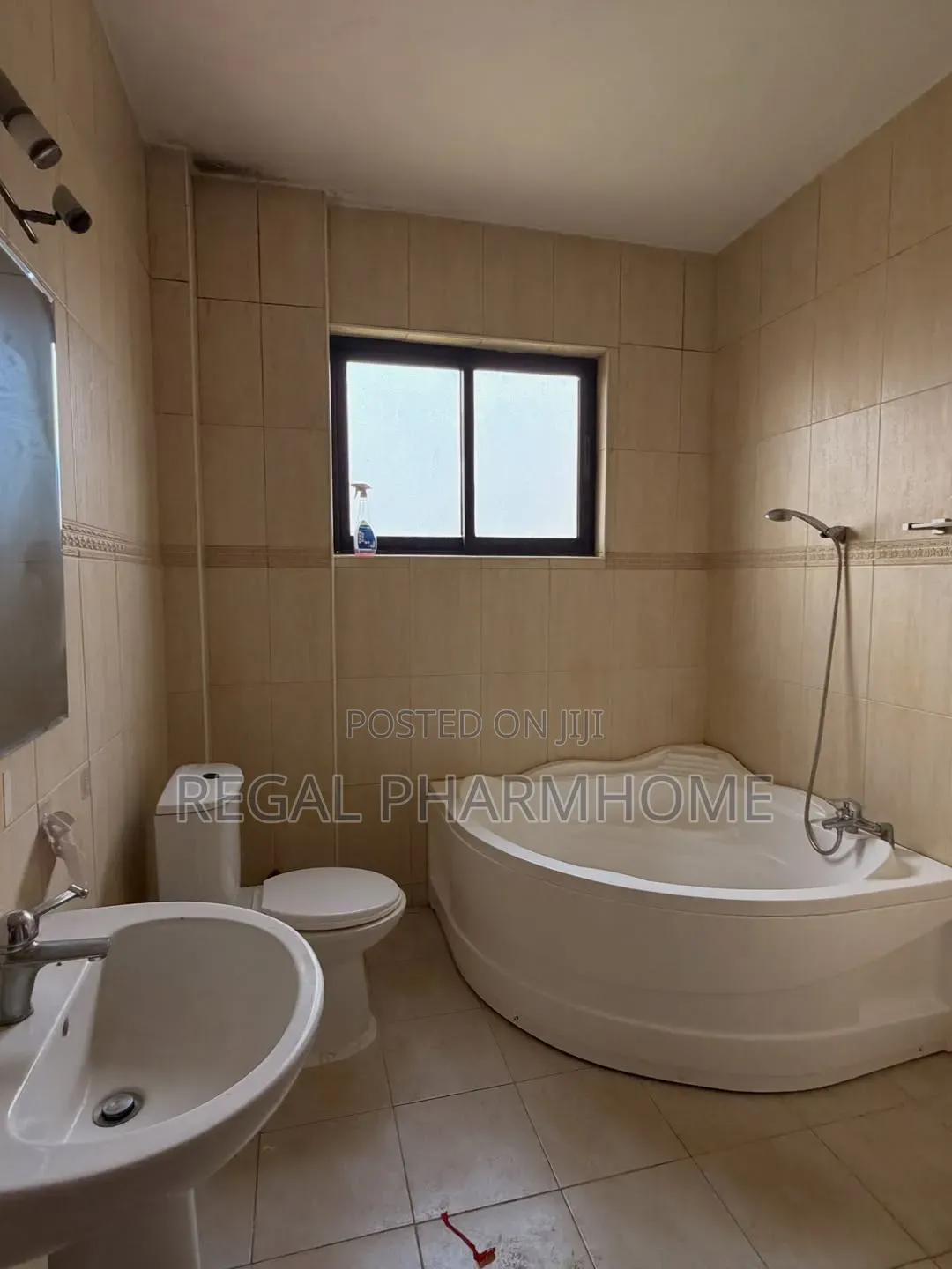 3bdrm Apartment in Kololo, Central Division for rent