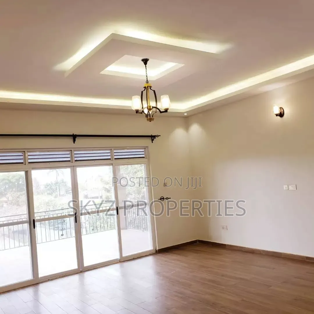 6bdrm Mansion in Munyonyo, Central Division for rent