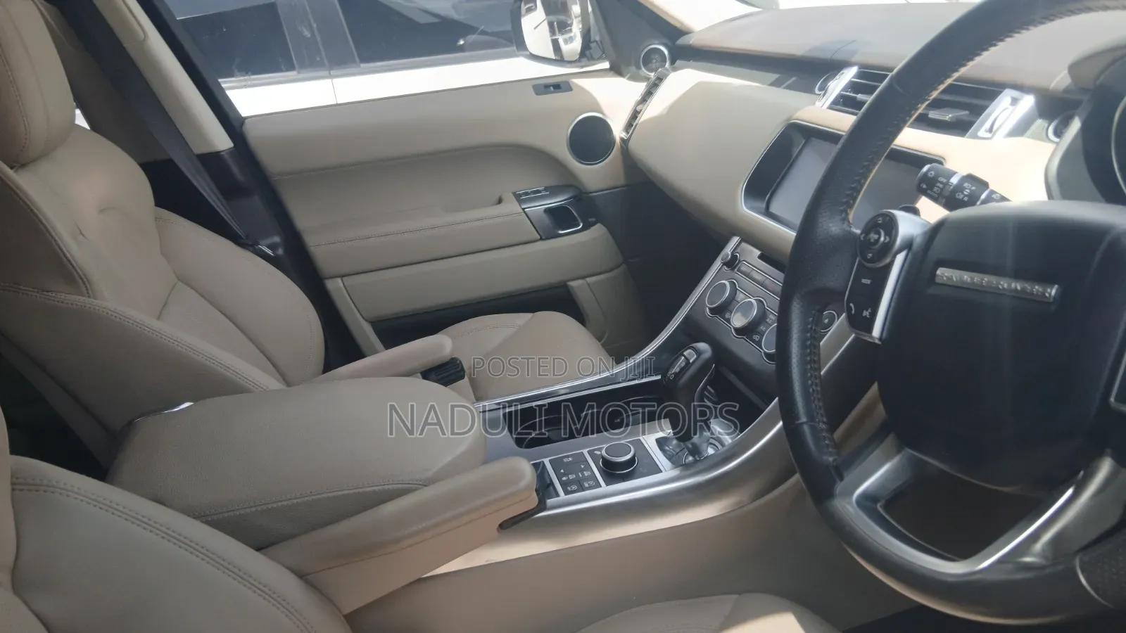 Land Rover Range Rover 2017 White