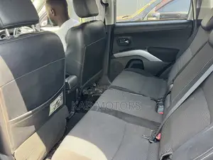 Mitsubishi Outlander 2012 Silver