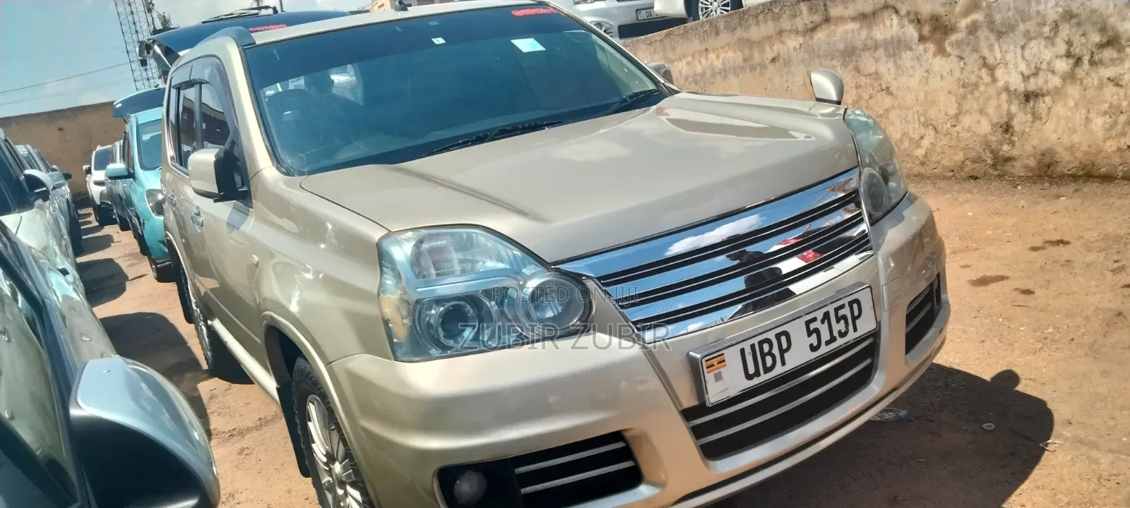 Nissan X-Trail 2010 Gold