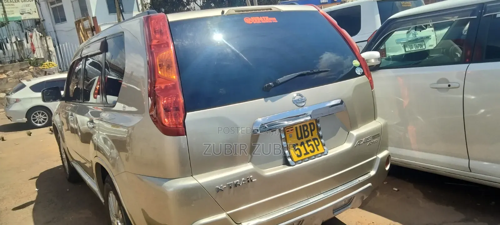 Nissan X-Trail 2010 Gold