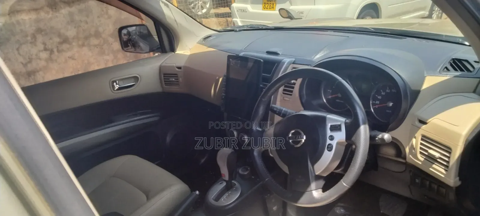 Nissan X-Trail 2010 Gold