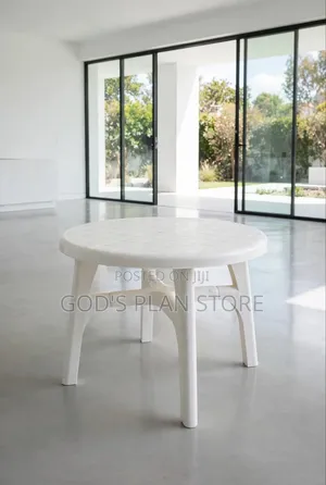 Diamond Patterned Plastic Table Plastic Table