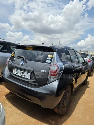 Toyota Aqua 2012 Gray