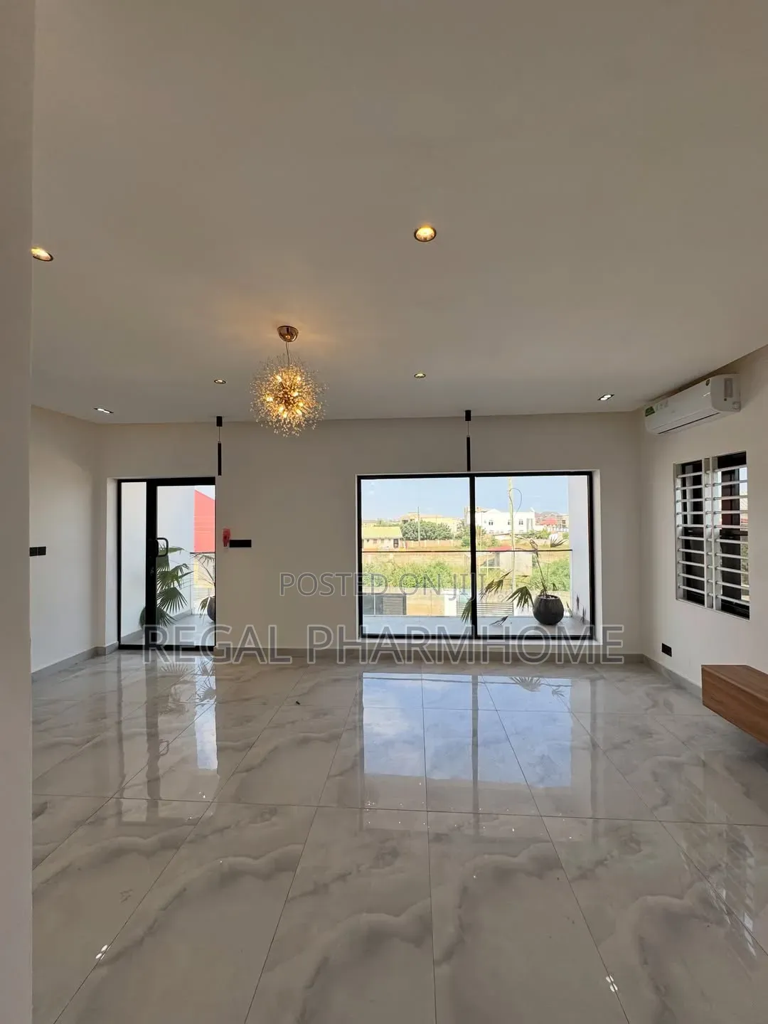 4bdrm Duplex in Kitende, Central Division for sale