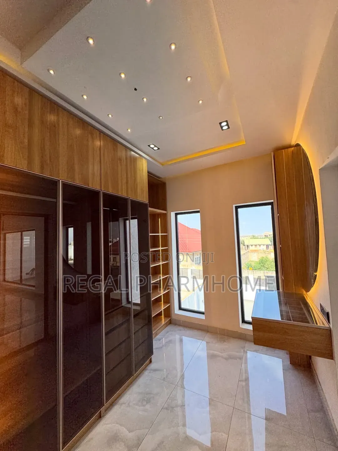 4bdrm Duplex in Kitende, Central Division for sale