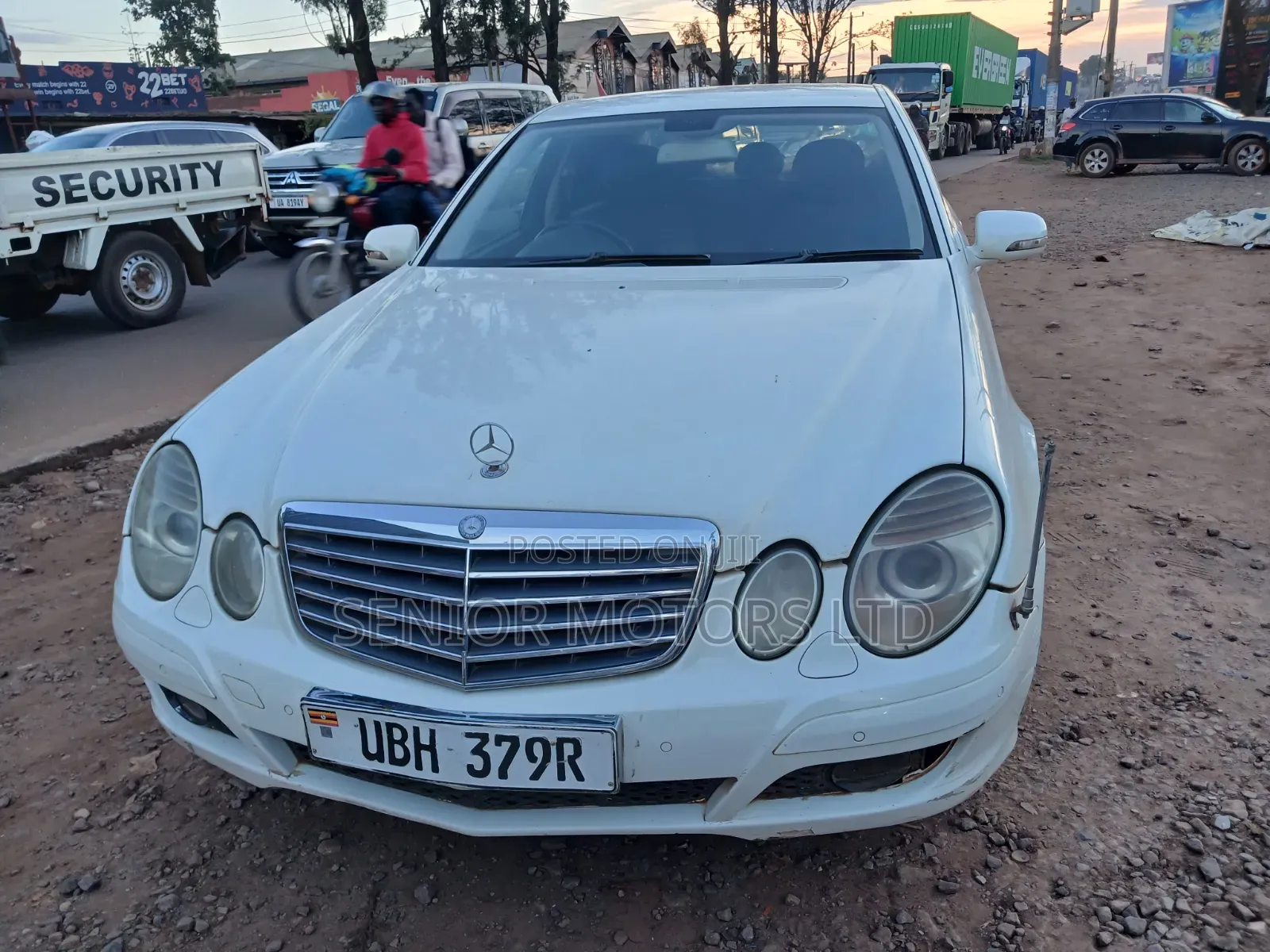 Mercedes-Benz E300 2009 White