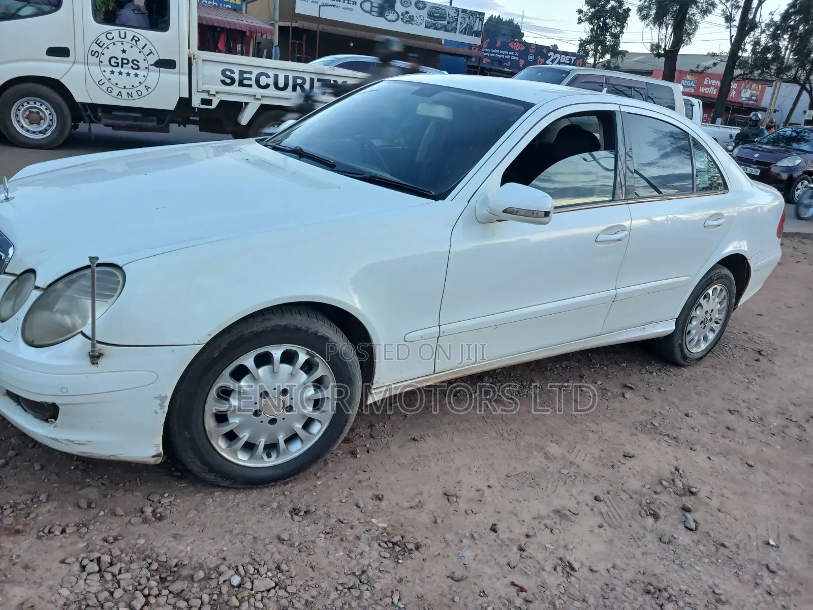 Mercedes-Benz E300 2009 White