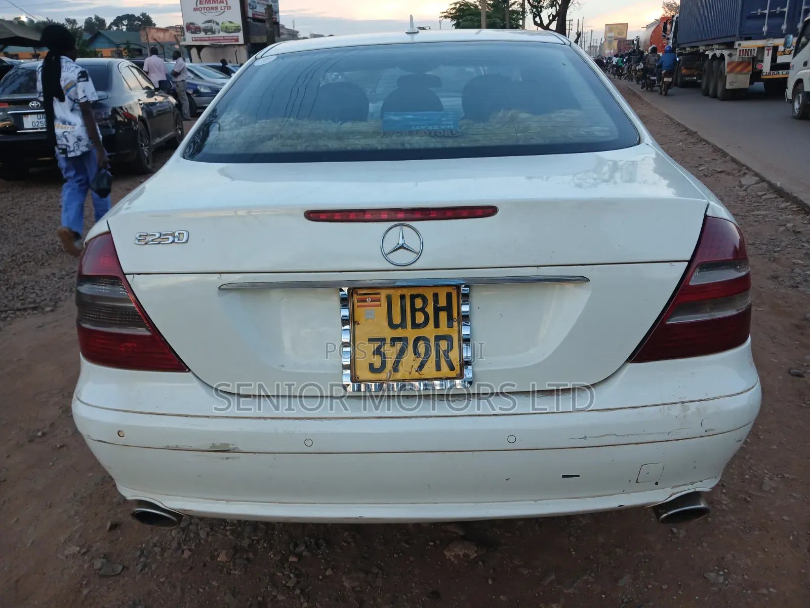 Mercedes-Benz E300 2009 White