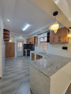 4bdrm Bungalow in Kira Sonde, Central Division for sale
