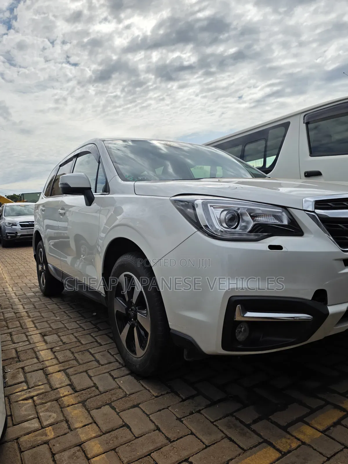 Subaru Forester 2017 Pearl