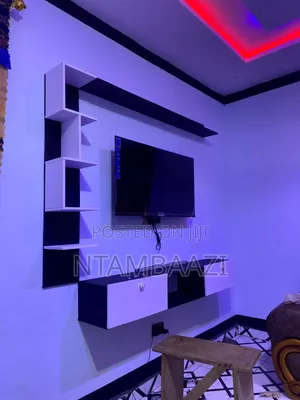 Wallmount Stand