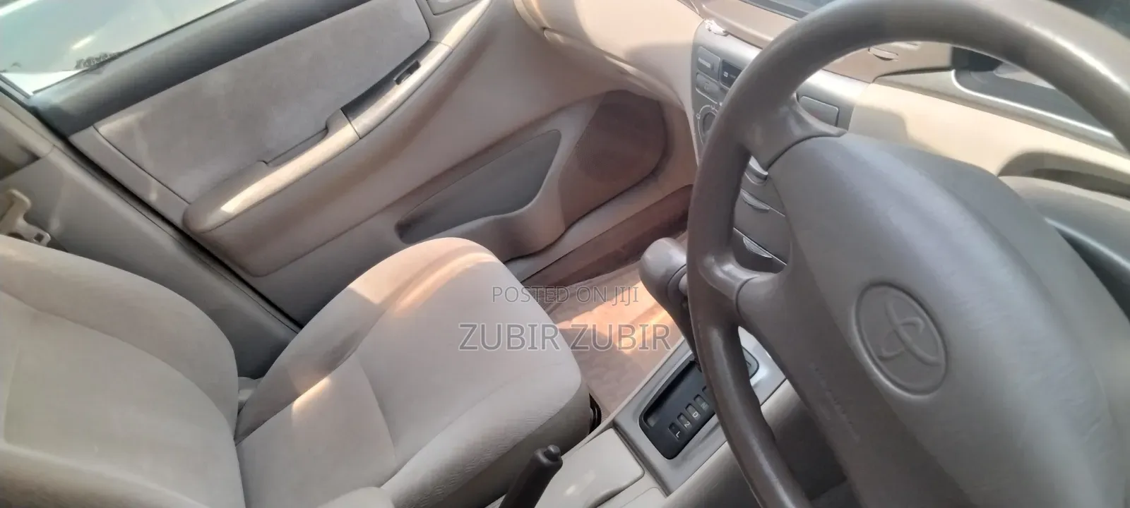 Toyota Corolla 2002 Gold