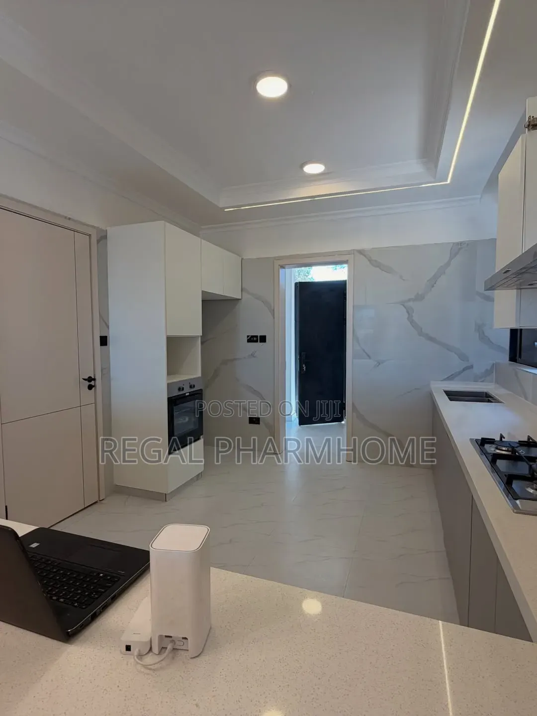 4bdrm Duplex in Kungu, Central Division for sale