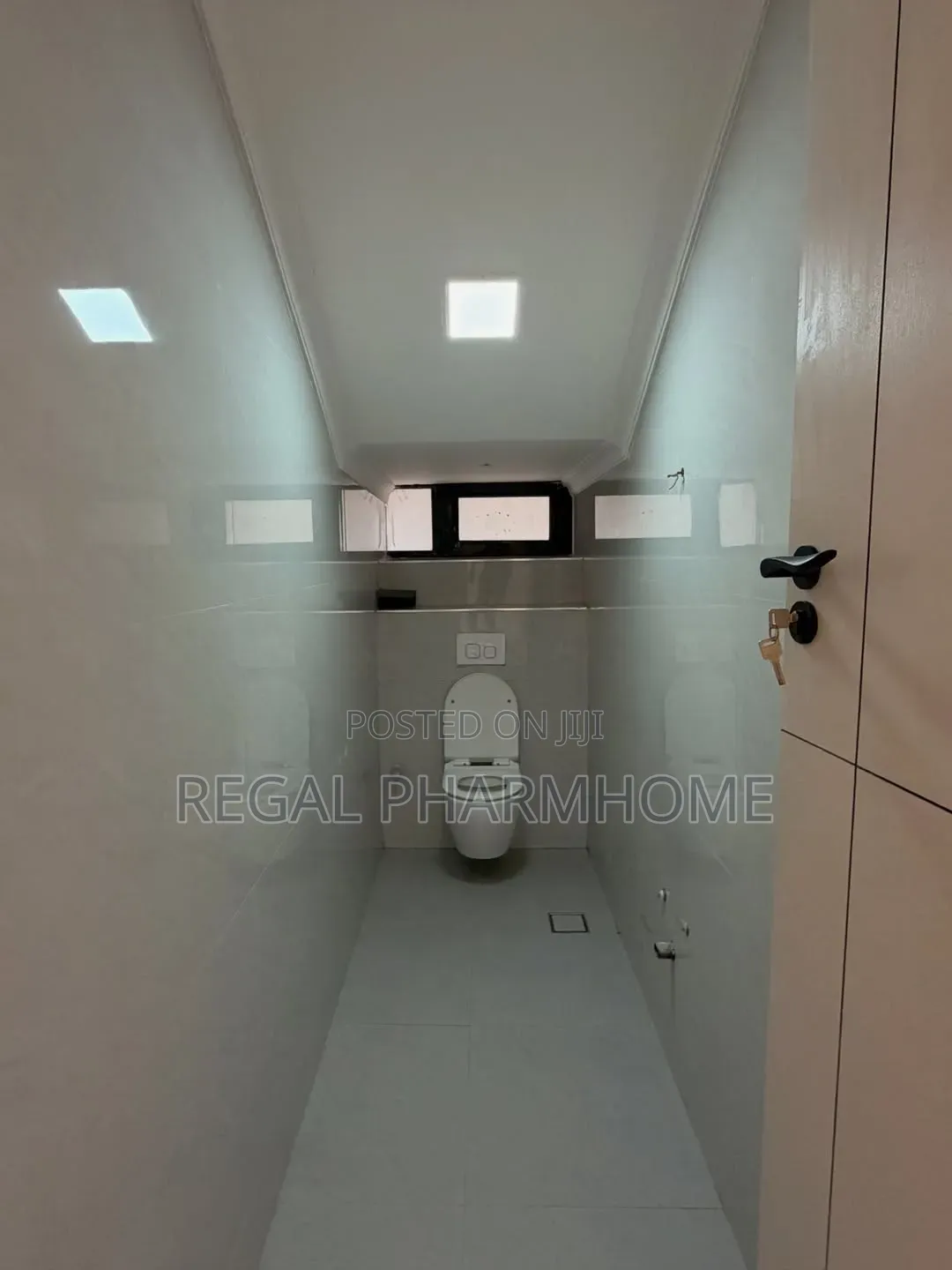4bdrm Duplex in Kungu, Central Division for sale