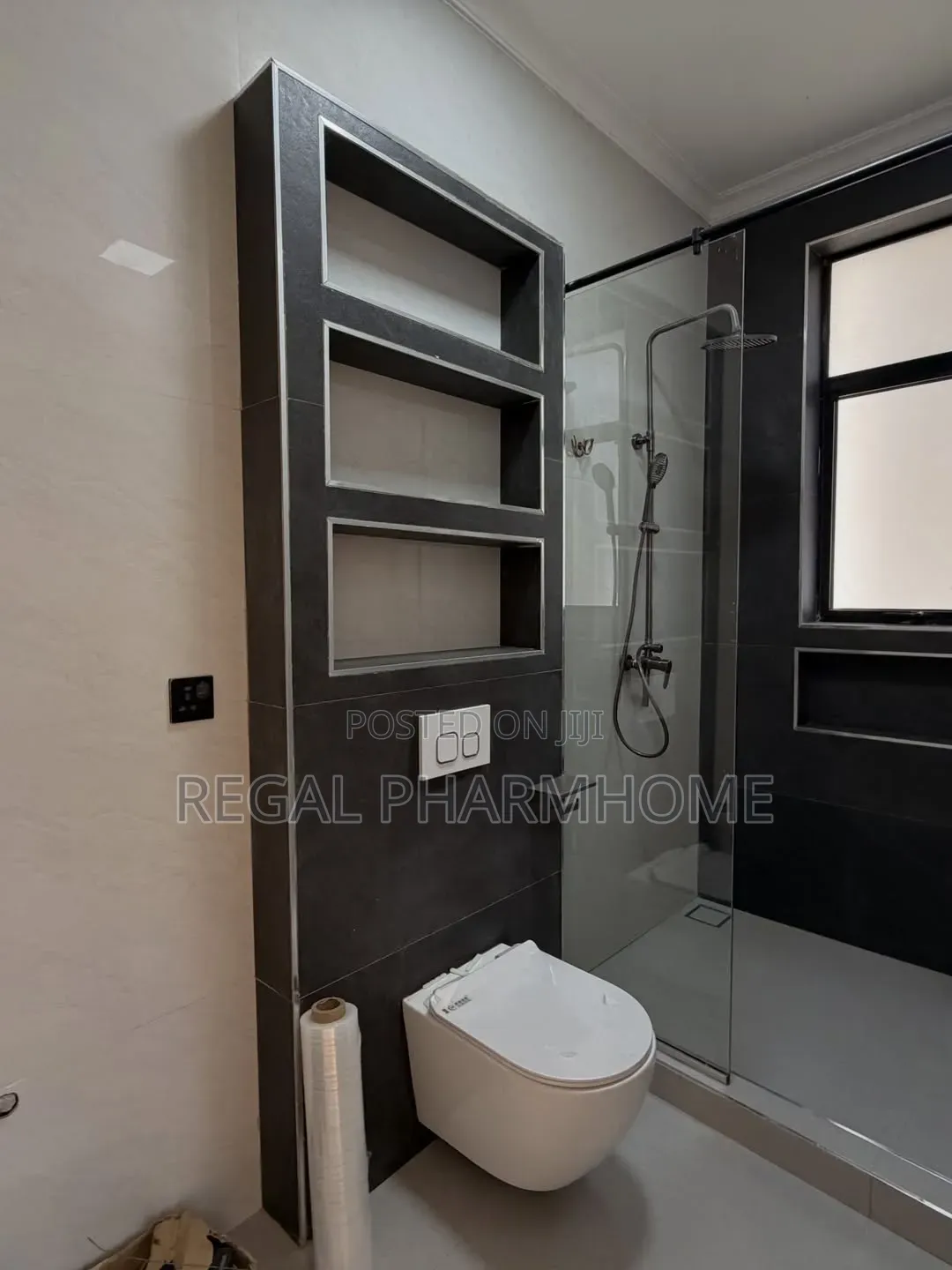 4bdrm Duplex in Kungu, Central Division for sale