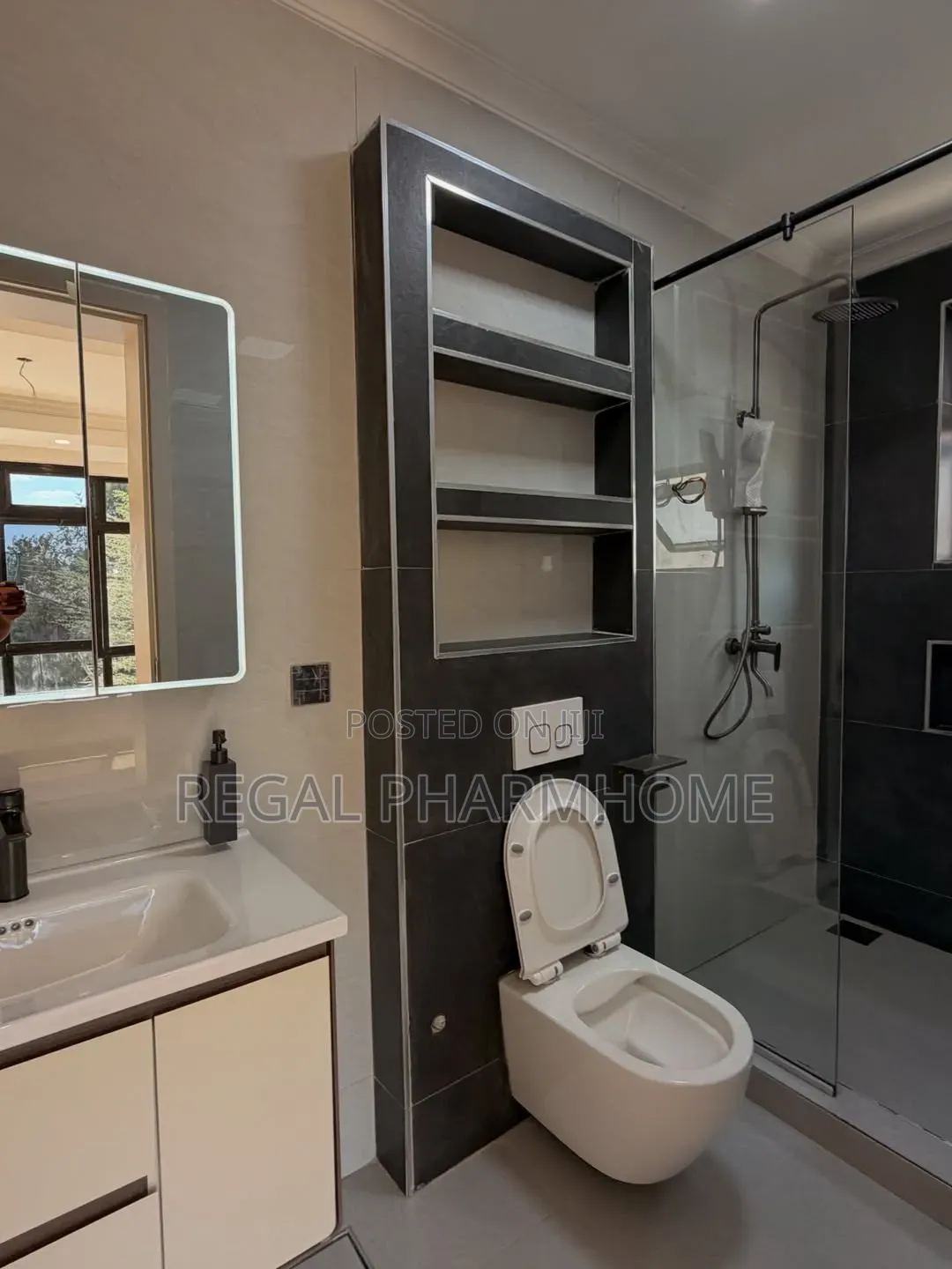 4bdrm Duplex in Kungu, Central Division for sale