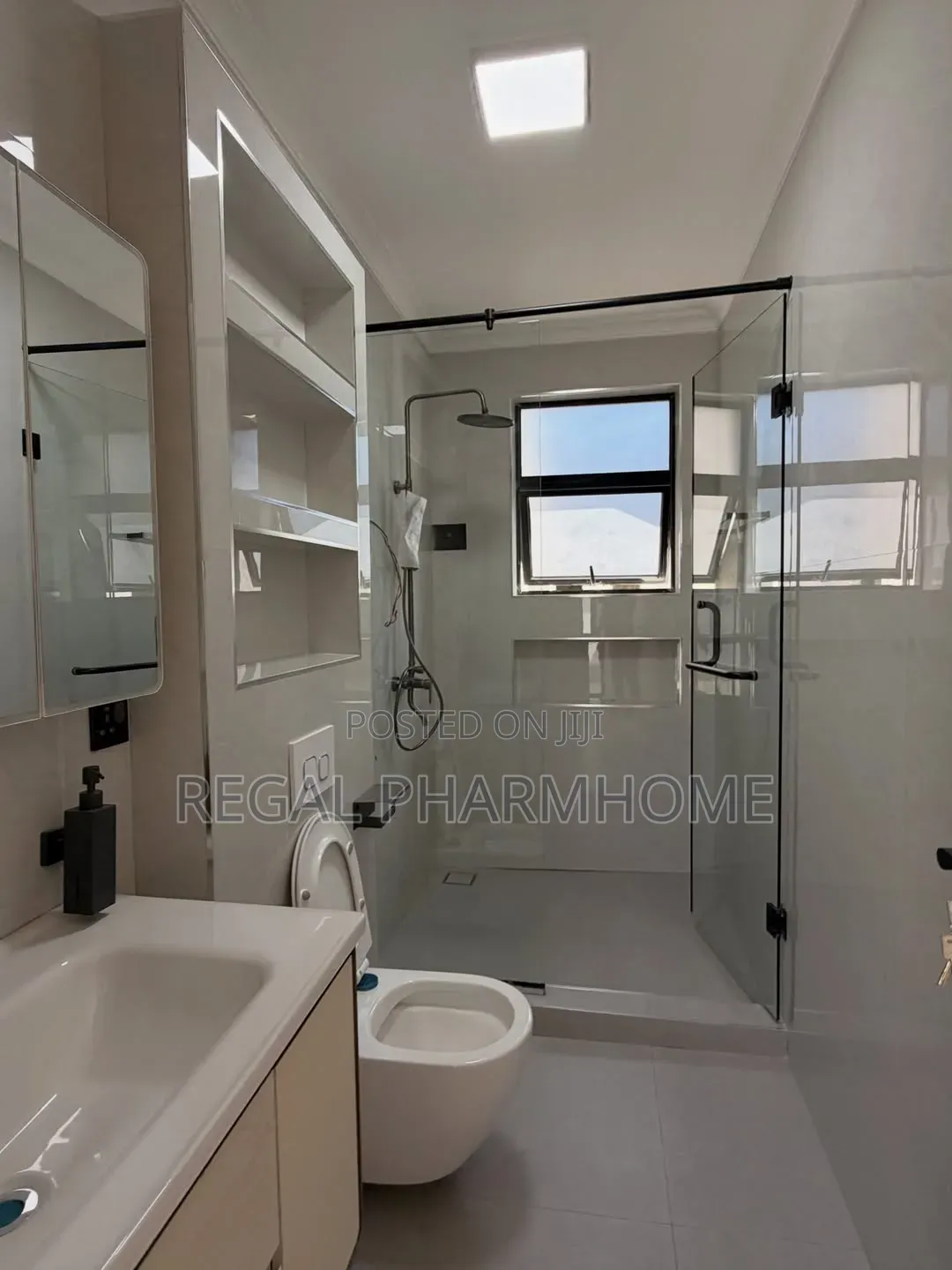 4bdrm Duplex in Kungu, Central Division for sale