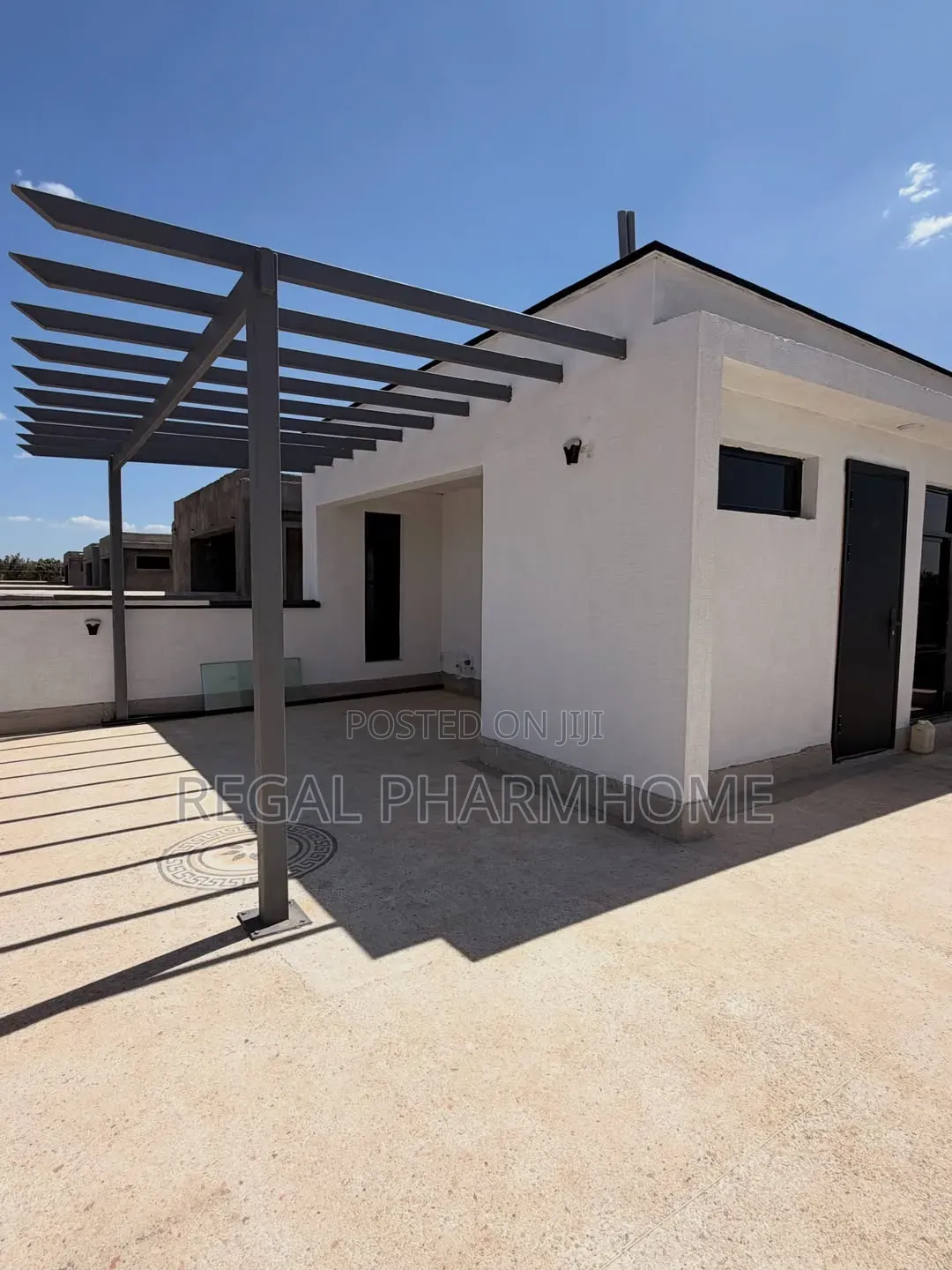 4bdrm Duplex in Kungu, Central Division for sale