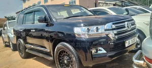 Toyota Land Cruiser Prado 2017 Black