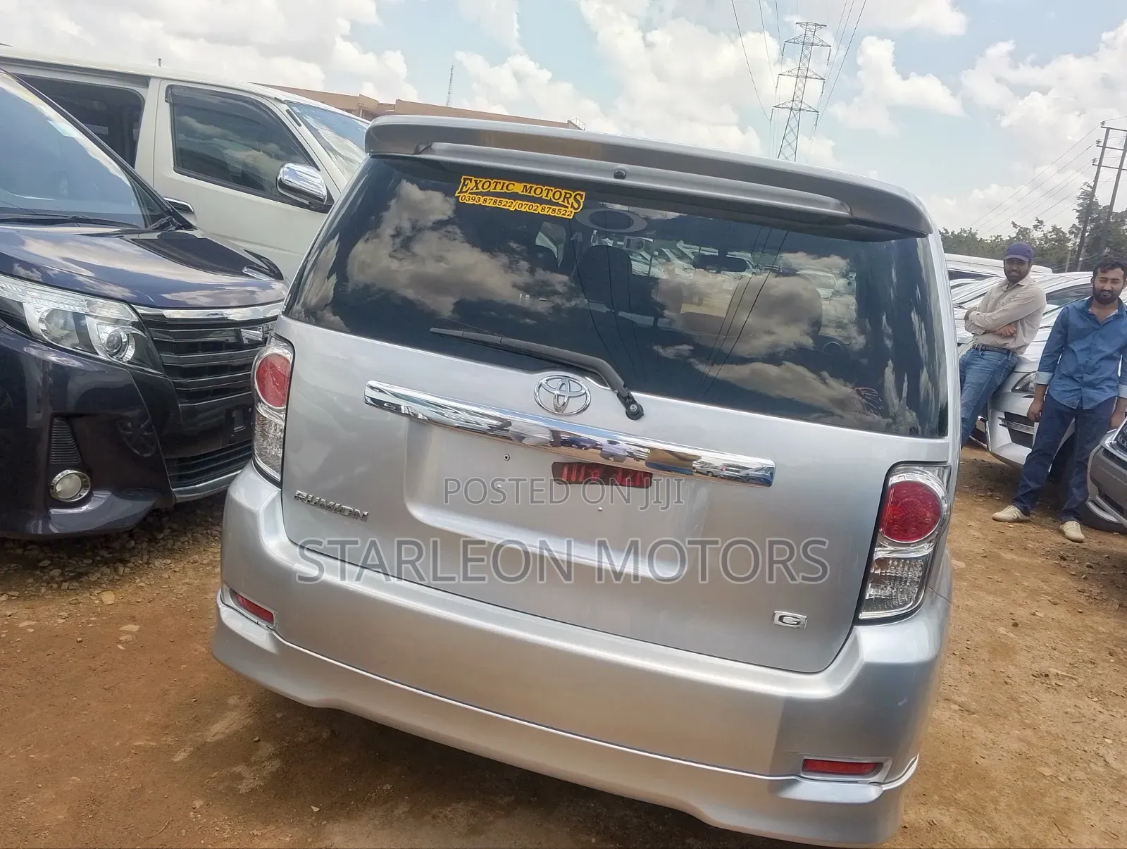 Toyota Corolla Rumion 2013 Silver
