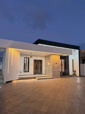 4bdrm Bungalow in Kira Mulawa, Central Division for sale