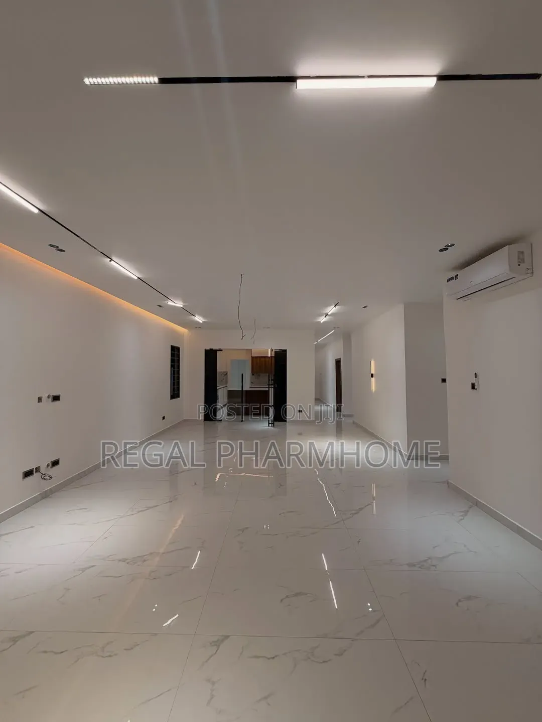 4bdrm Bungalow in Kira Mulawa, Central Division for sale